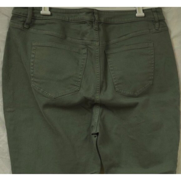 Candace Cameron Bure Womens Plus Sz 18W Green Stretch Denim Jeans 38x27 - Picture 7 of 12